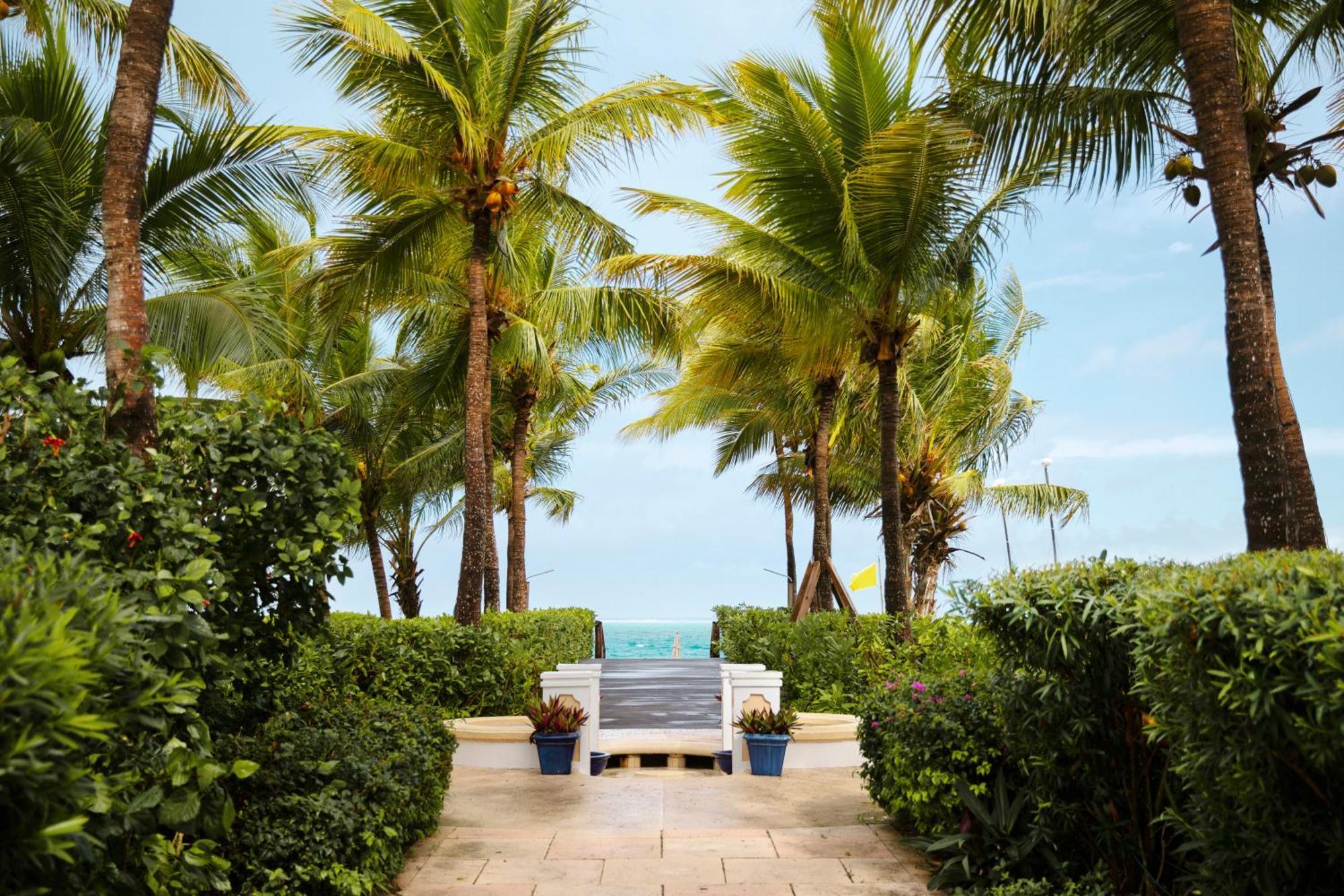 Hotel Point Grace à Grace Bay Extérieur photo