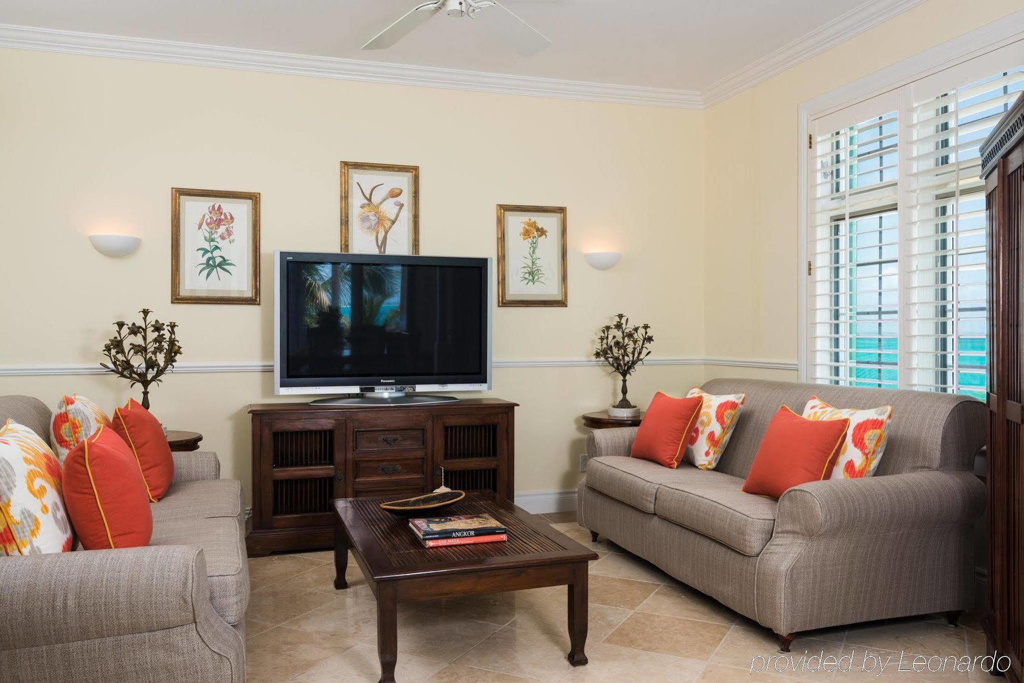 Hotel Point Grace à Grace Bay Extérieur photo